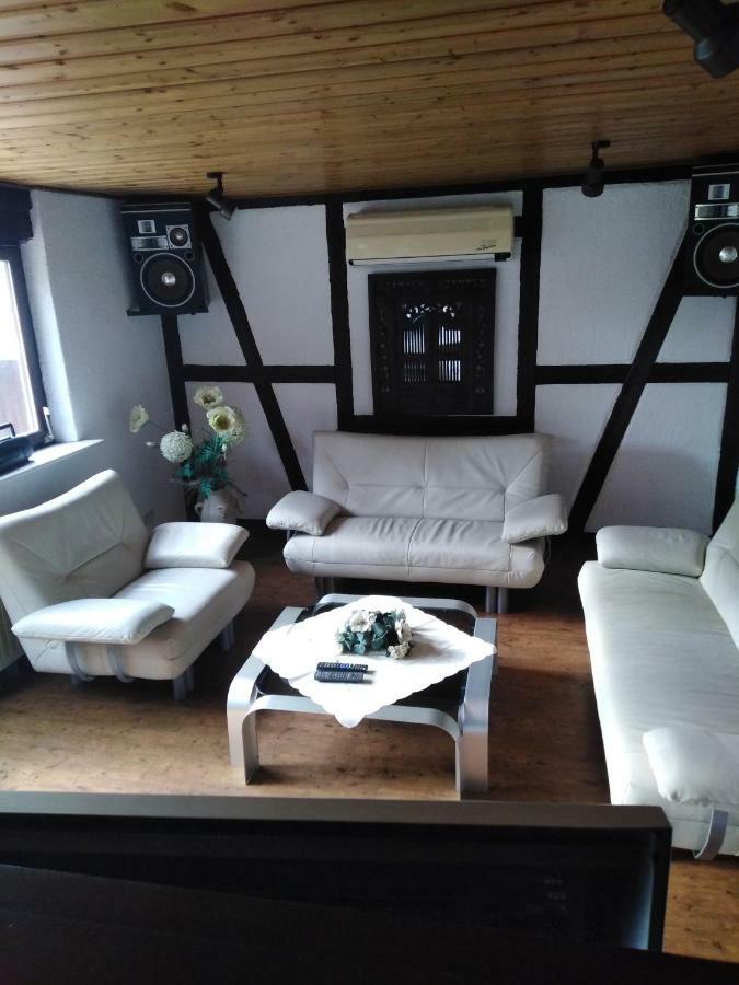 Appartement Fachwerkhaus In D 63667 Nidda Fuer 8 Bis 12 Personen Extérieur photo