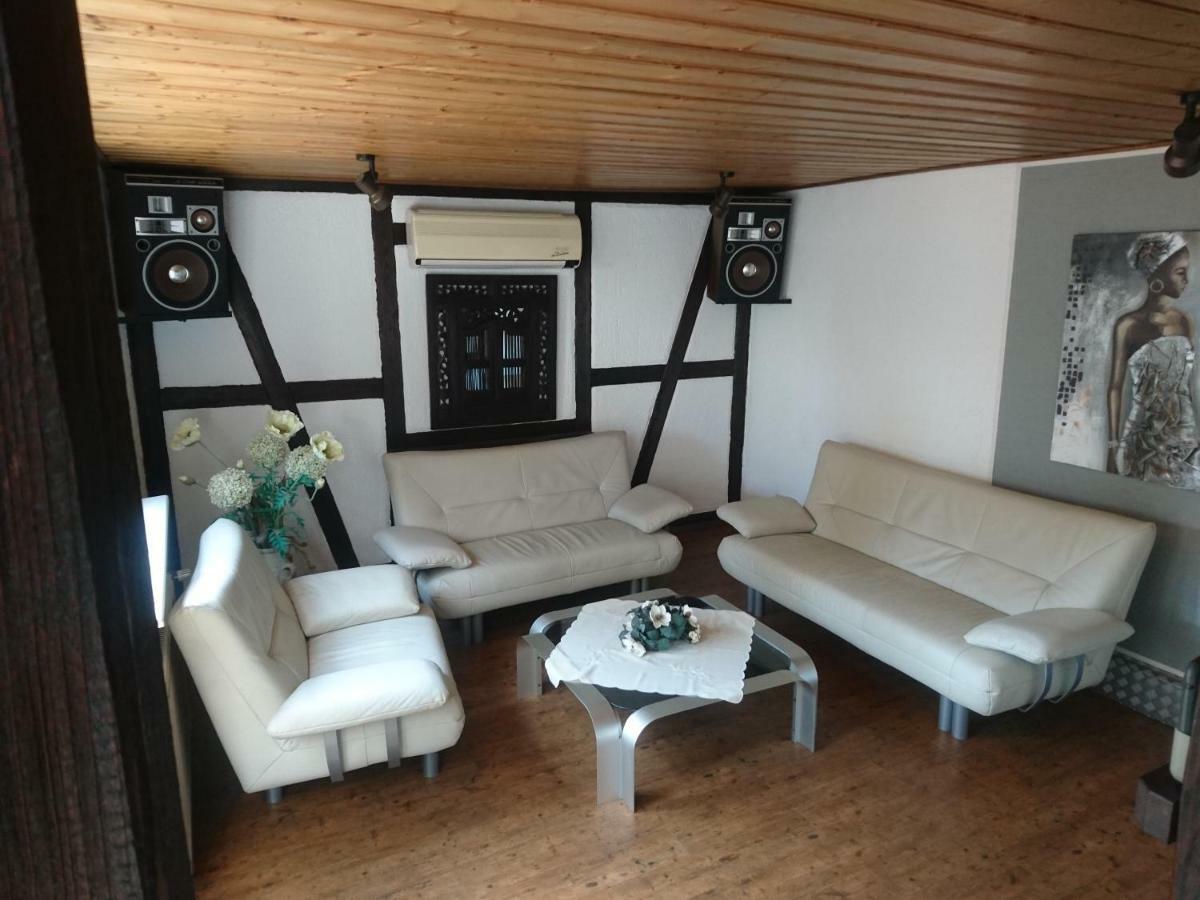 Appartement Fachwerkhaus In D 63667 Nidda Fuer 8 Bis 12 Personen Extérieur photo